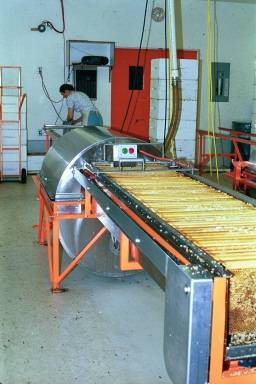 005_5a.jpg Bentley 60 frame extractor